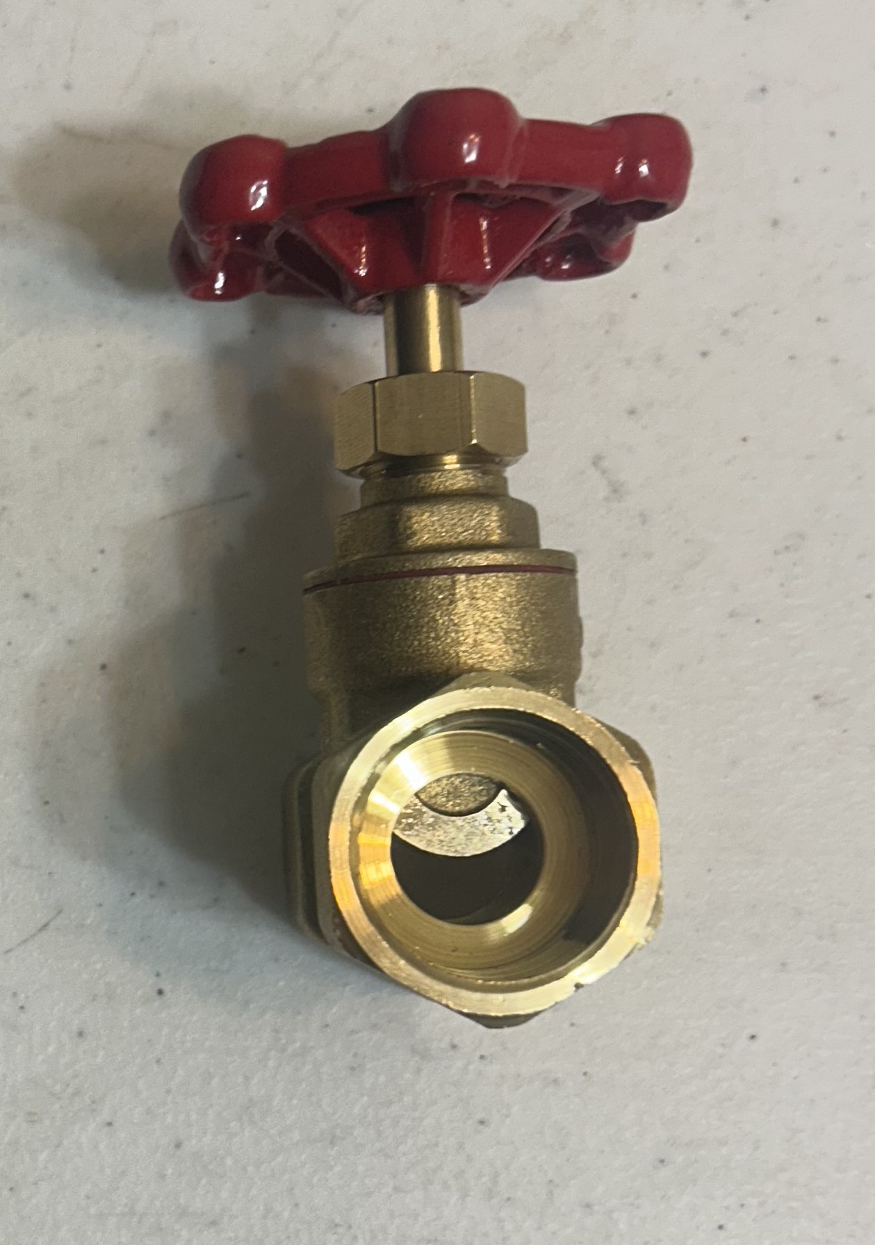 Gate valve side